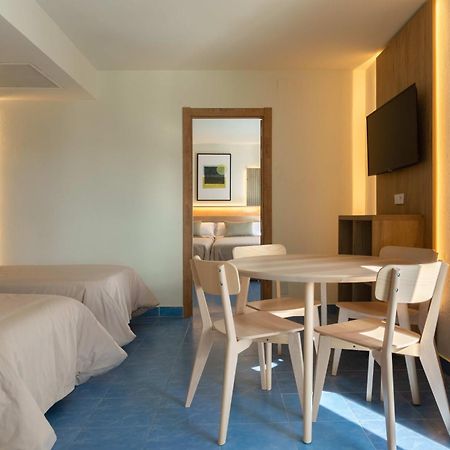 The Blue Apartments - Adults Only Sant Antoni de Portmany Esterno foto