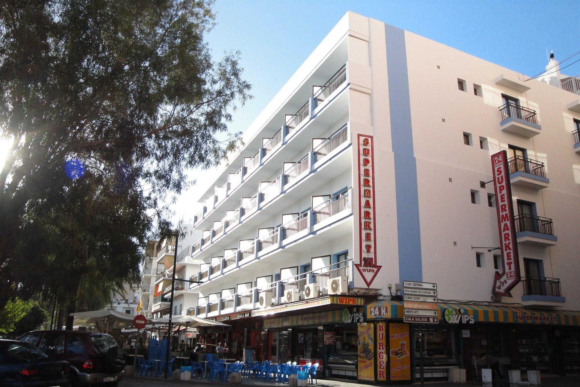 The Blue Apartments - Adults Only Sant Antoni de Portmany Esterno foto