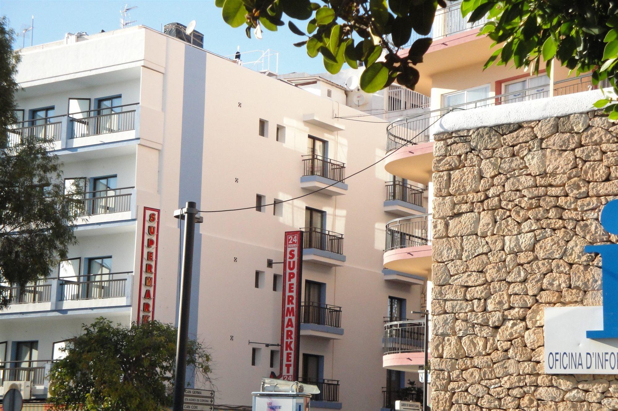 The Blue Apartments - Adults Only Sant Antoni de Portmany Esterno foto