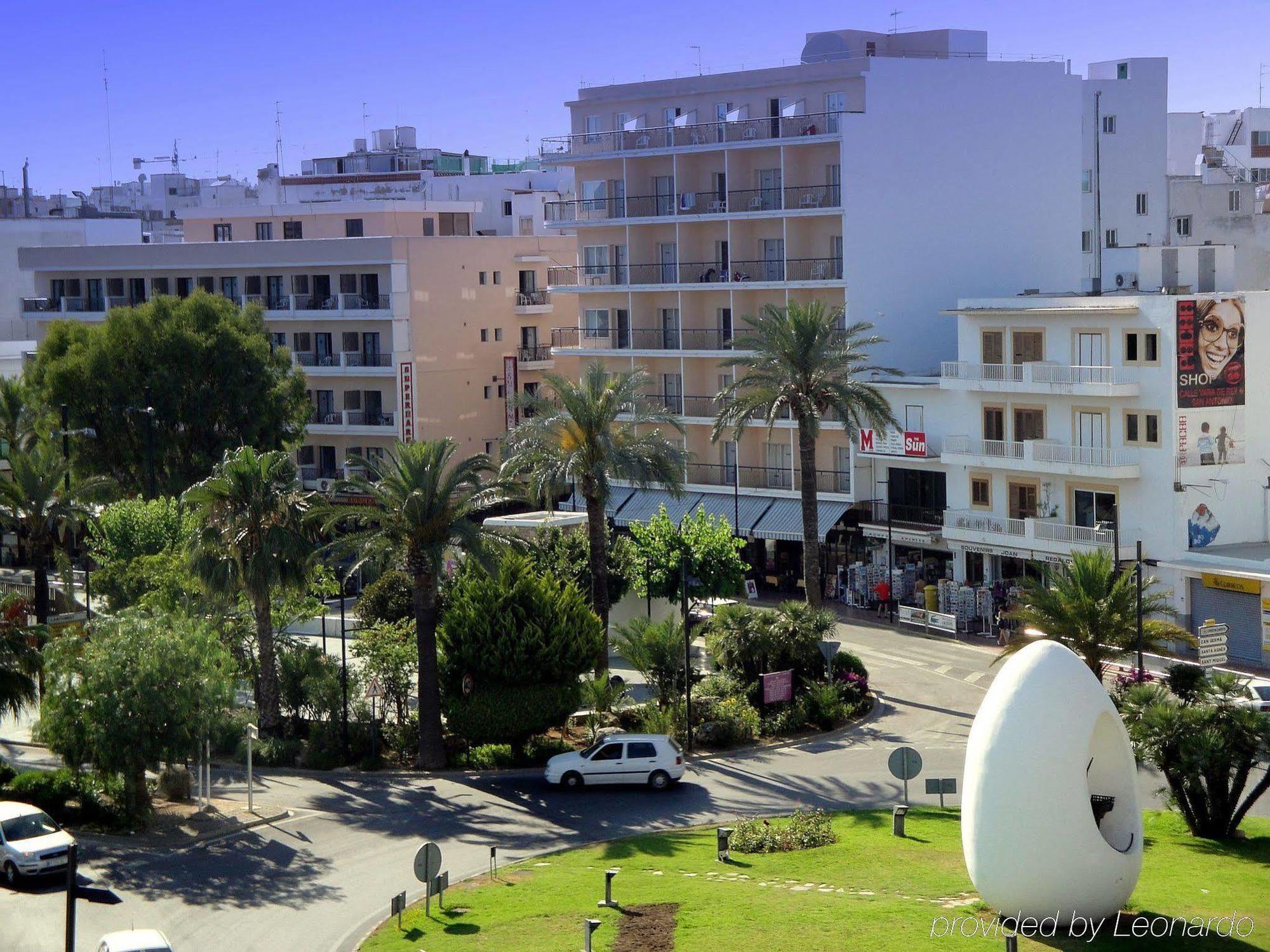 The Blue Apartments - Adults Only Sant Antoni de Portmany Esterno foto